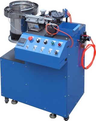 ZR-108A 全自動散料LED燈成型機（自動分極性）